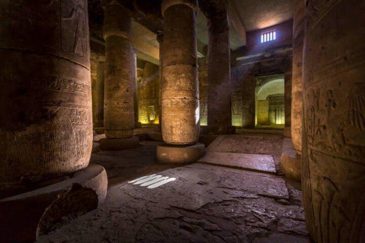 Camina y explora Dendera Temple Qena