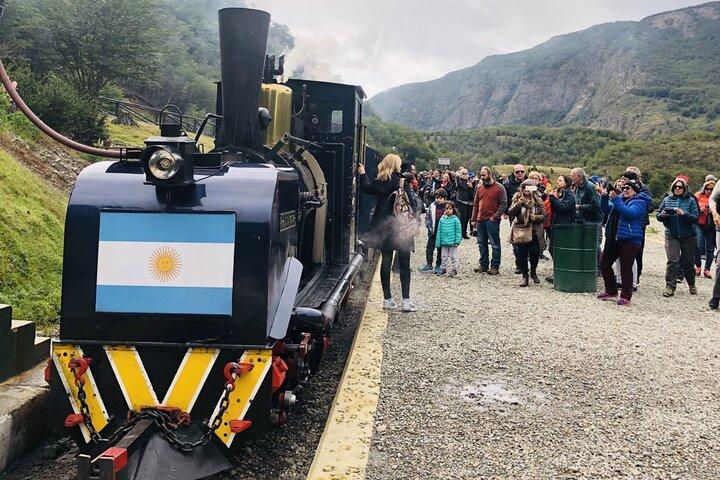 Scopri l'esperienza Treno della fine del mondo e Parco Nazionale