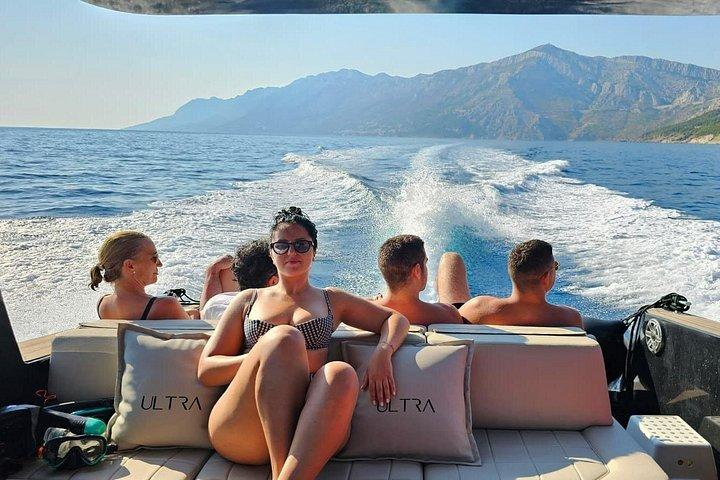 Hvar & Brač PRIVATE Speedboat: Cave, Blue Lagoon & Hidden Bays