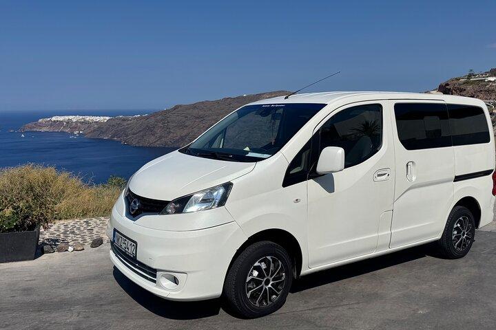 サントリーニ島への専用送迎（現地ドライバー付き）