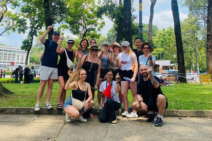 Ho Chi Minh: Downtown Walking Tour med lokale