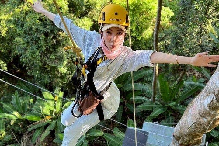 プーケット・カマラ・スカイラッシュ・ジップラインとATVアドベンチャー