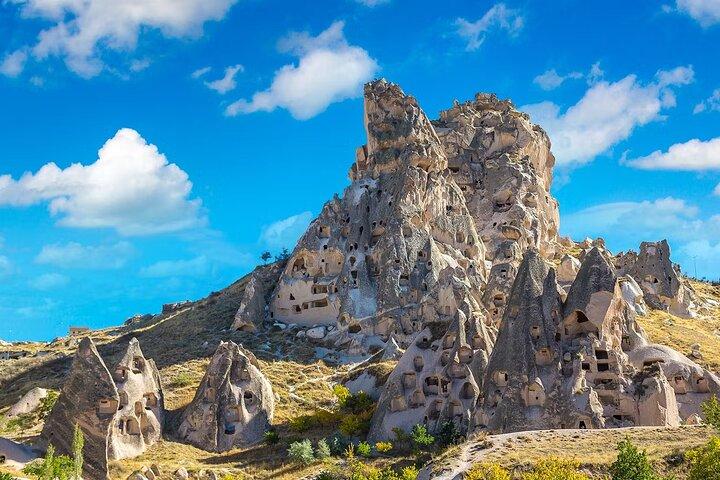 2 Days 1 Night Cappadocia Tour from Istanbul by Plane with Optional Balloon Ride
