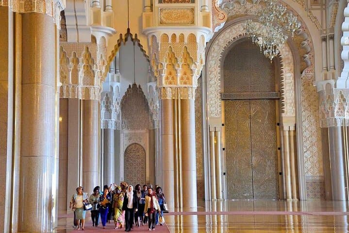 Hassan II Mosque Guided Visit with Hotel Pickup in Casablanca