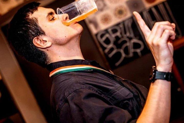 Das Original Athens Pub Crawl