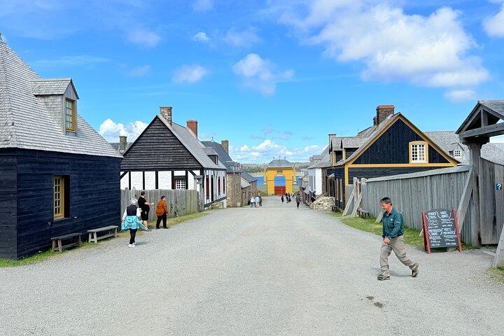 Louisbourg Fortress & Lighthouse Tour from Sydney Cape Breton