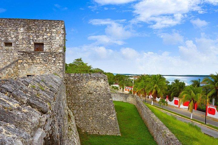laguna de bacalar y cenote exploration