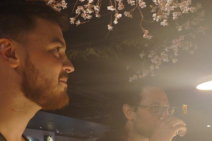 新宿での桜と日本語酒テイスティング