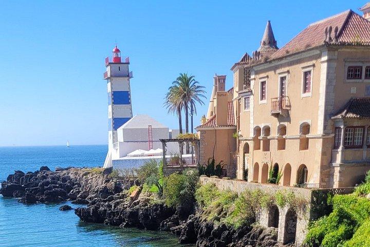 Lisbon: 2 Days Exploring Obidos, Nazaré, Cabo & Cascais (Private)