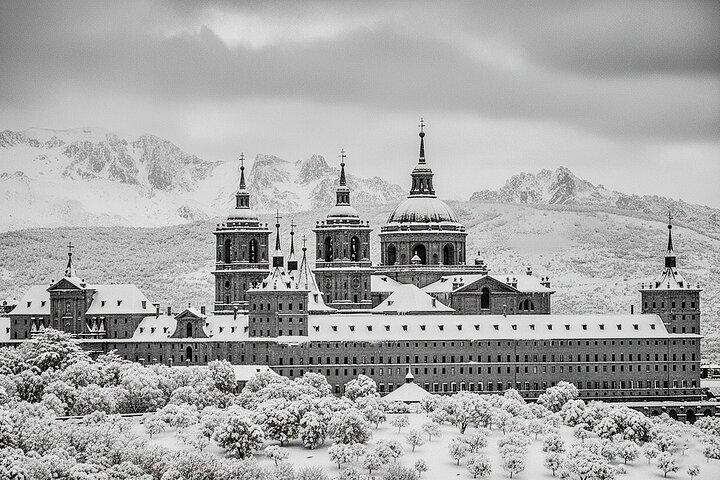 VIP PRIVATE: EL Escorial Monastery & Palace complete experience