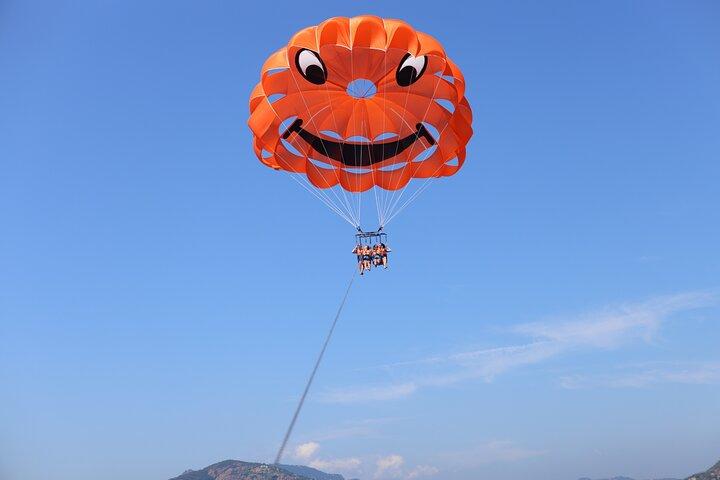 Parachute Ascent in Mandelieu-la-Napoule