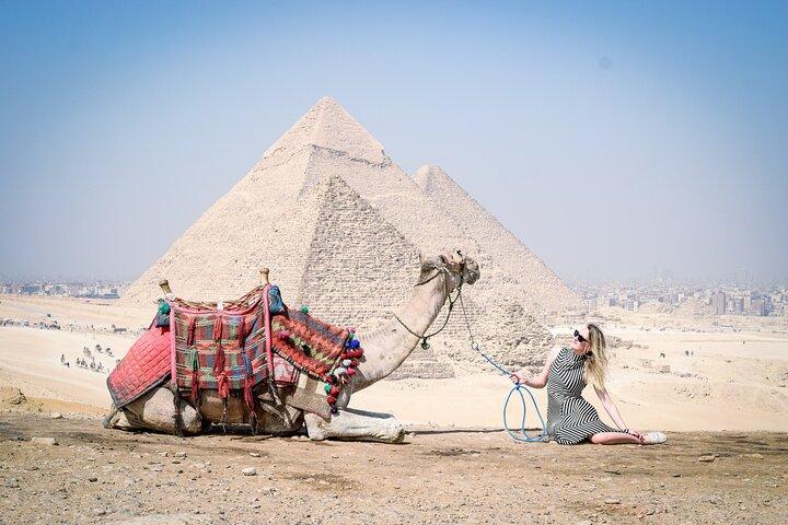 Piramidi di Giza, Sfinge e Grande Museo Egizio dal Cairo