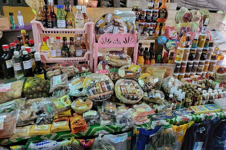 Visite d'une demi-journée au rhum, au chocolat et aux cascades