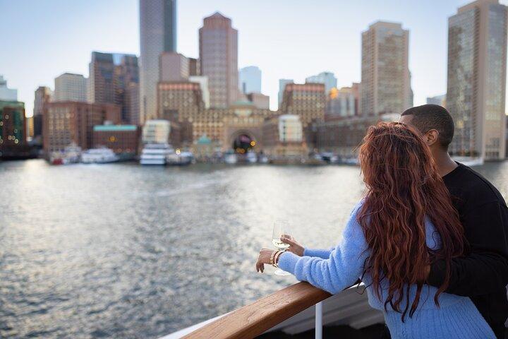 Stadskryssning Boston Premier Middagskryssning på Odyssey