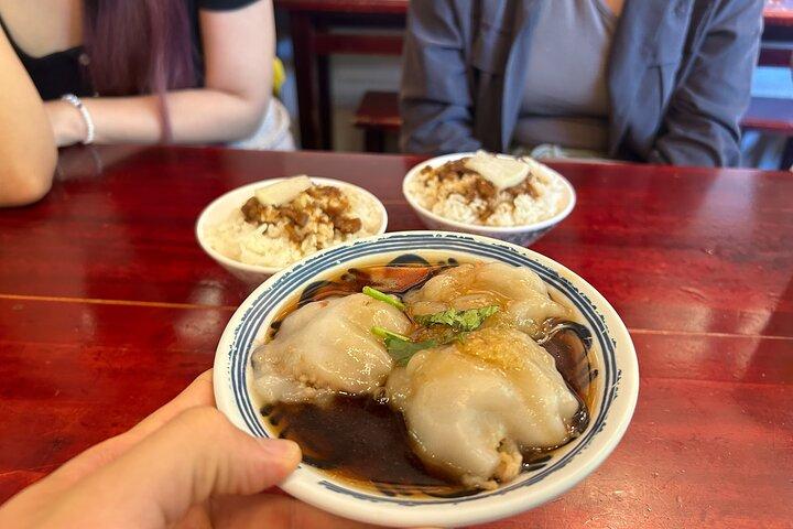 台北隠れ家グルメ、マーケット＆屋台料理ツアー（8＋試食付き）