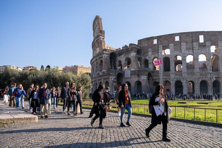 Colosseo Arena Palatina e Foro Romano Tour