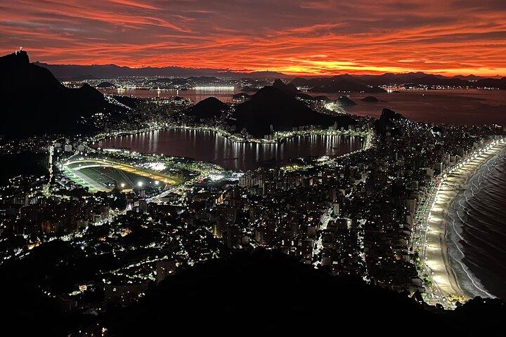 Trilha ao Morro Dois Irmãos Nascer ou Pôr do Sol