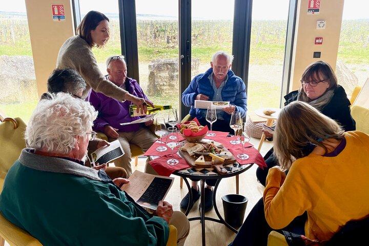2 DAy Da Vinci Castles & Chablis 4 Domains 20 Wines Small Group15