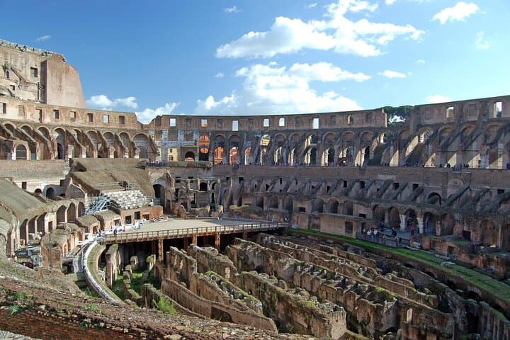 Rome: Colosseum Express Gladiator Arena-Small Group/Private Tour