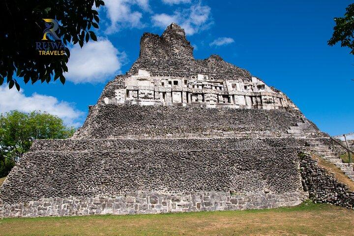 Visite de Xunantunich et de la grotte au départ de San Ignacio