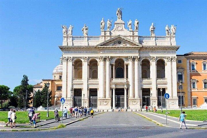 Tour delle chiese private San Clemente e San Giovanni e Scala Santa
