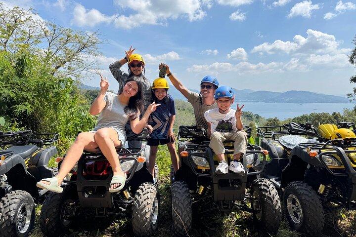 Phuket Skyline Flying Zipline e ATV com vista para Kamala Beach