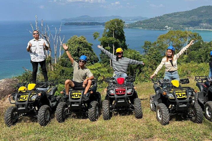 プーケットスカイラインフライングジップラインとカマラビーチビューATV