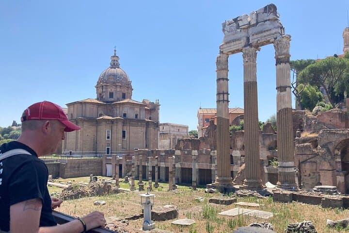 Rome: Colosseum, Roman Forum & Palatine Hill Visit + Audio Guide