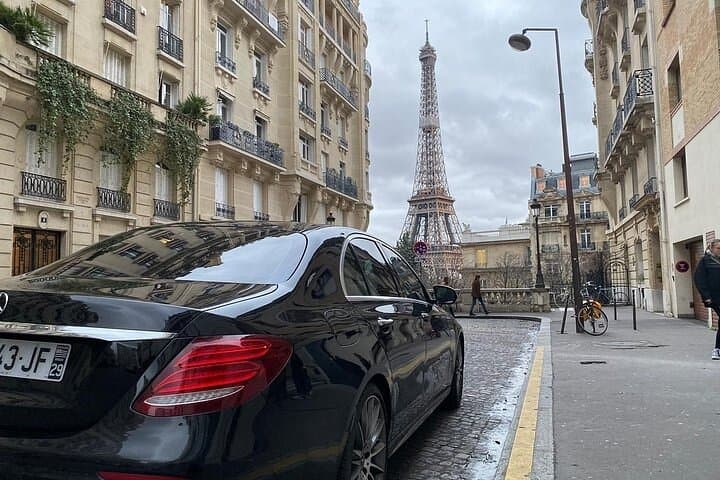 Private Arrival Airport Transfer CDG/ORLY/BVA to Paris City