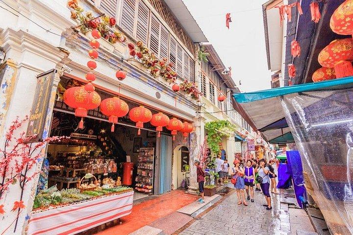 シンガポールからペナン遺産都市へ 高原と文化