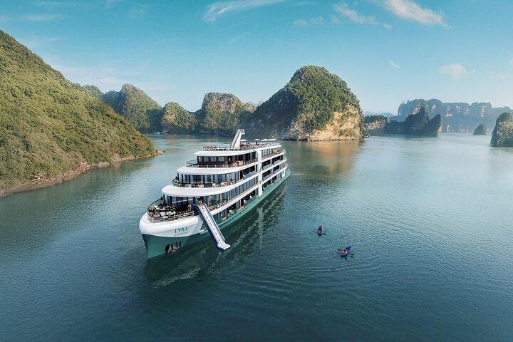 Lyra Cruise 2 Dag 1 Nacht Halong en Lan Ha Bay vanuit Hanoi