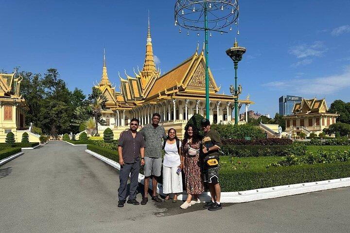 Phnom Penh Fulddagstur med Sunset Cruise