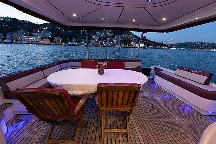 Private Bosphorus Yacht Cruise Luxury Tour