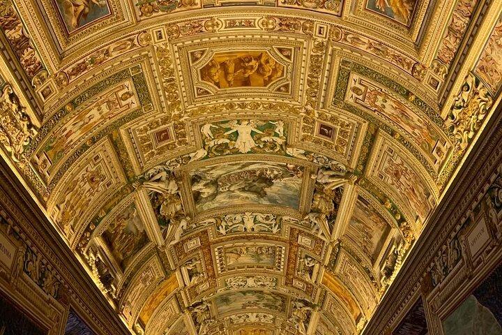 Vatican Museum and Sistine Chapel Entry Ticket With Audio Guide
