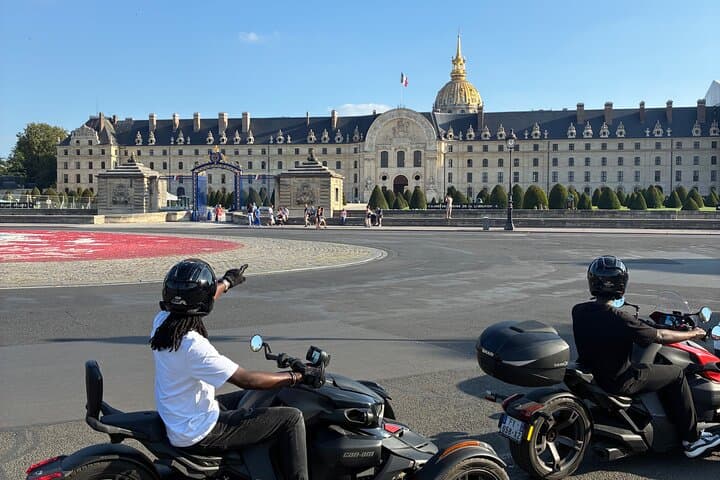 Visit Paris EN Can-Am Ryker 3 Wheels