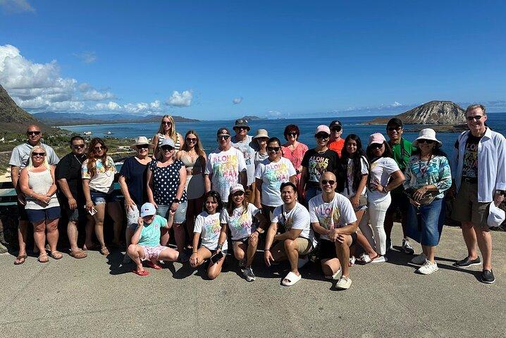 Honolulu Airport Shuttle & Circle Island Tour