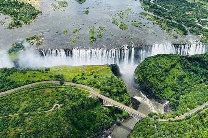 Flyrejser til Livingstone Zambia