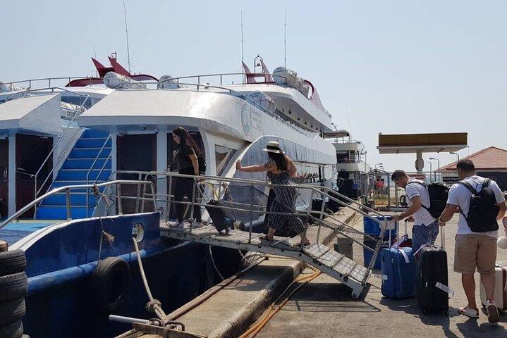 Phuket to Phi Phi Island Ferry Transfer with Hotel Pickup