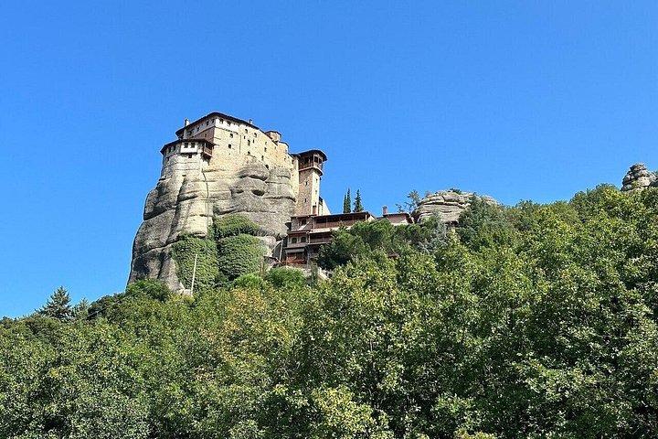 Thermopylae, Meteora and Delphi Private Full Day Tour