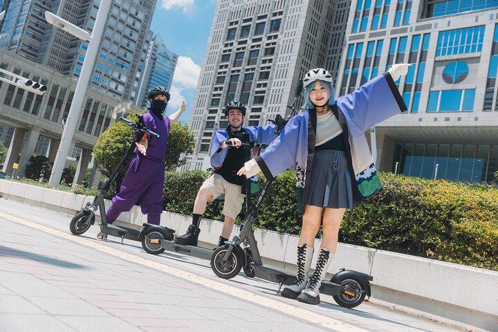 Tokyo Ninja E Scooter Tour med lokal Guide NINJA GO RIDE