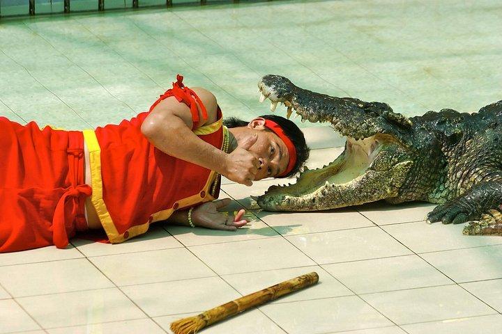 Bangkok Full Day Guide Trip from Pattaya