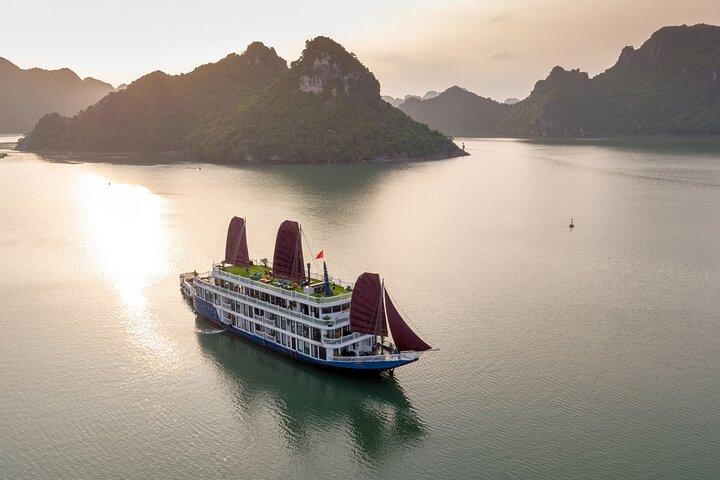 Hanoi 2D1N Classic Baia di Halong e crociera nella baia di Lan Ha con balcone