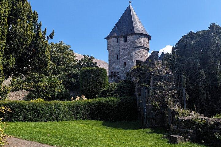 Maastricht 2 - Excursão a pé de uma hora | Descubra a cidade com um local