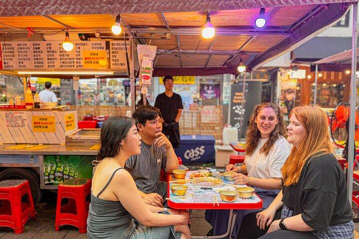 Seoul Jongno 3 Ga och Ikseon Dong Tour med Street Food