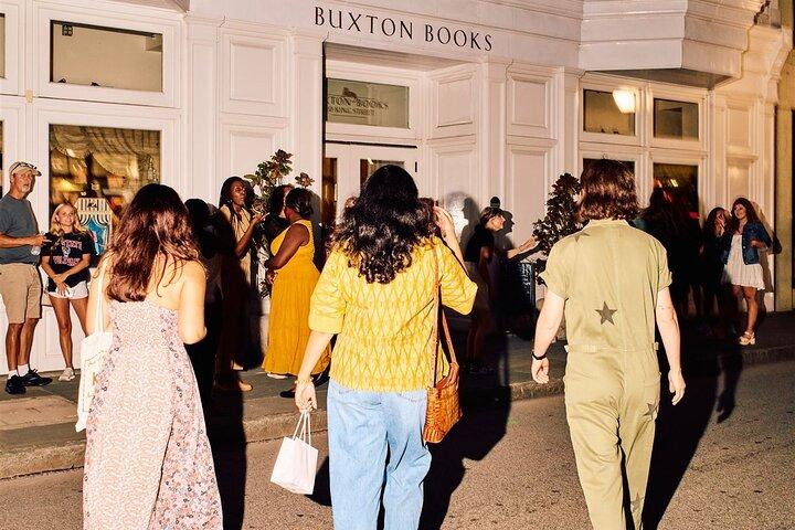 Hoteller i nærheden af Ghosts of Charleston Walking Tour