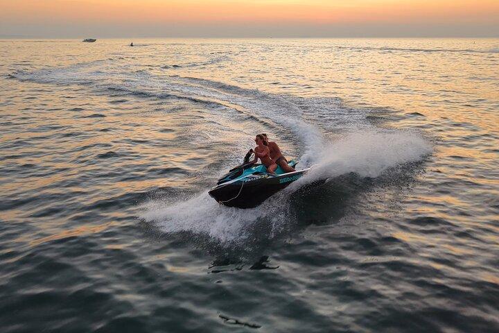 TSA ThailandによるパタヤSEA-DOOジェットスキーレンタル