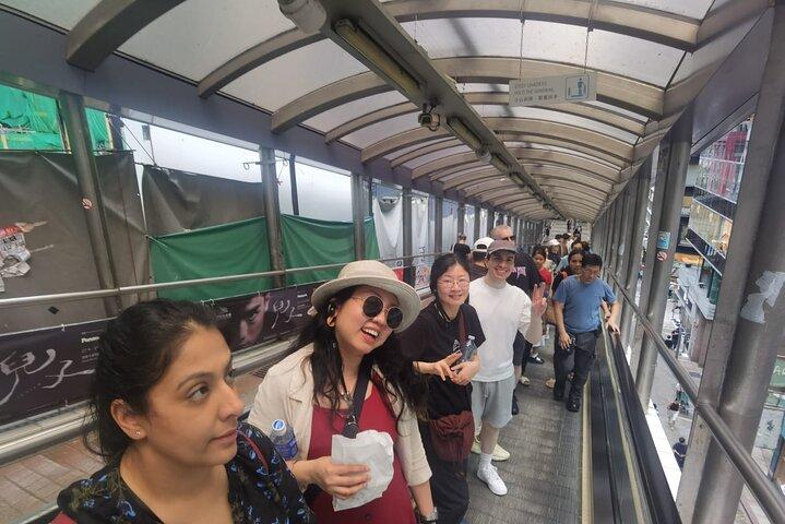 香港 : 都市のランドマーク、トラムとスターフェリーでハイライト