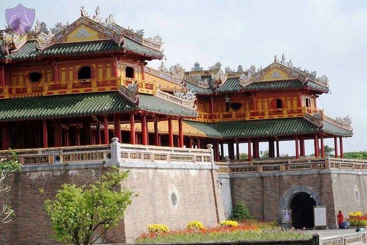 Hue City Sightseeing Tour a terra dal porto di Chan May