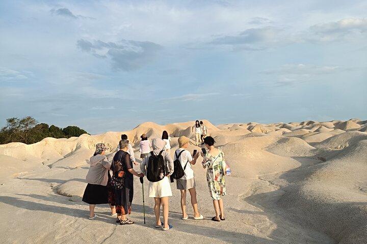Excursões privadas no Deserto de Bintan e Lago Azul