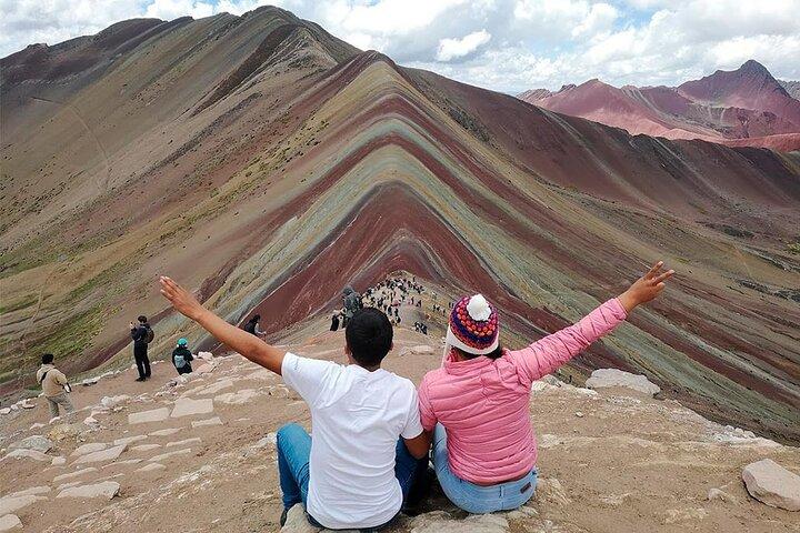 Rejser til Rainbow Mountain